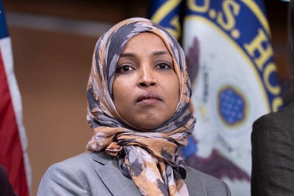 Ilhan Omar被联邦政府指控... ? card icon